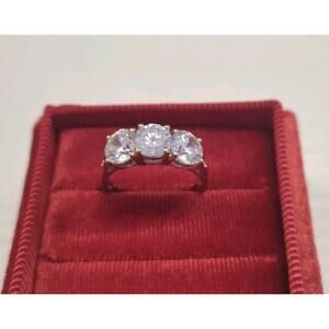 14k Yellow Gold 3 Stone CZ Ring Size 7.75 Rounds 6mm 3.8 Grams